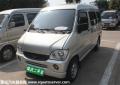 1.0-MT标准型7座(国Ⅲ)5档手动